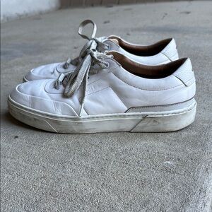 Boss mens 43 EU 10 US solid white leather low top casual sneaker shoes EUC